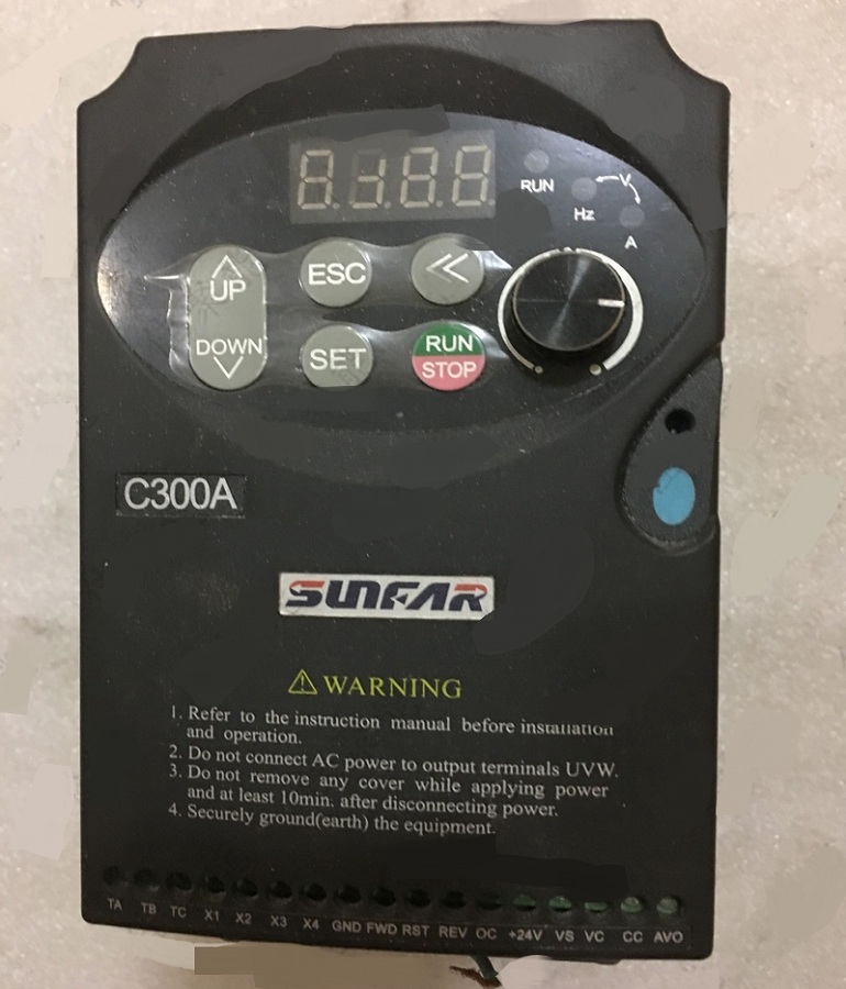 山東煙臺SUNFAR四方C300A-2S0015L變頻器維修 四方變頻調速器維修
